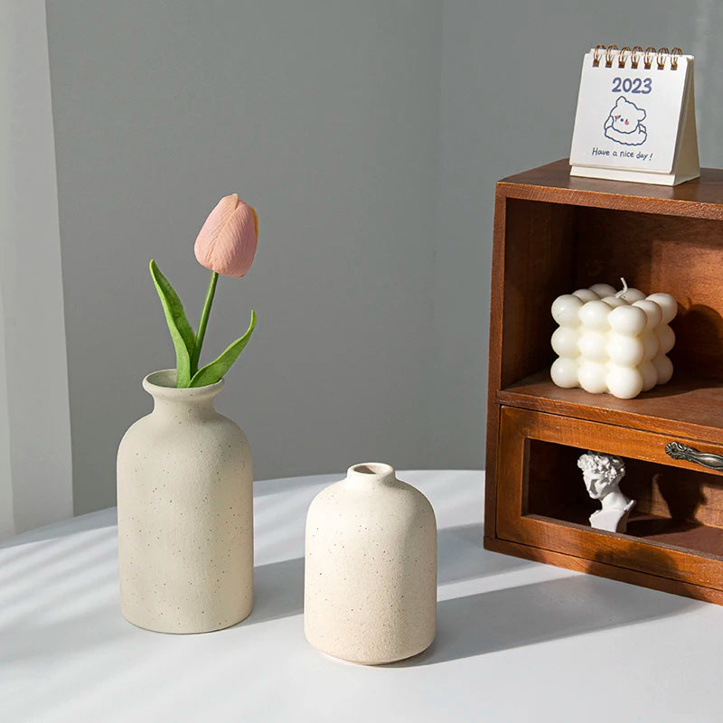 Oat Matte Flower Vase
