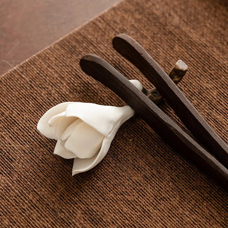 Gardenia Ceramic Incense Holder