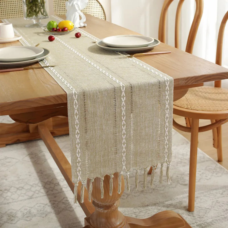 Linen Farmhouse Tassel Runner
